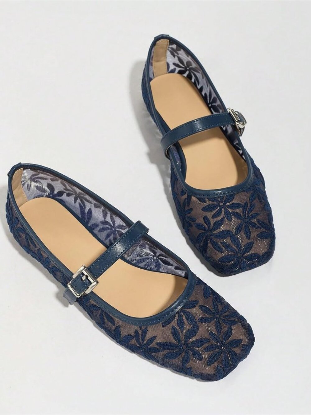 Women's Floral Blue Mesh Comfortable Square Closed Toe Mary Jane Ballet Flats - Picture 3 of 5